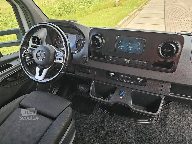 Matkalaukku MERCEDES-BENZ SPRINTER 515 ac automaat EURO6
