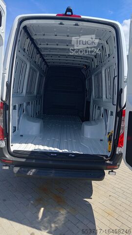 Kastenwagen Mercedes-Benz Sprinter 519