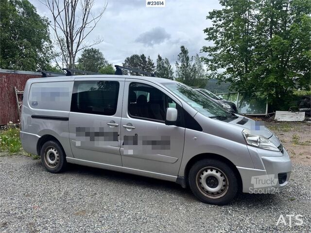 Karavan z visoko streho Toyota ProAce Van with Shelving/Fitted Interior – Diesel