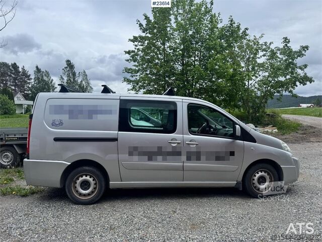 Karavan z visoko streho Toyota ProAce Van with Shelving/Fitted Interior – Diesel