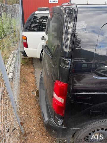 Στέισον βάγκον με ψηλή οροφή Toyota Proace Van – Repair Project