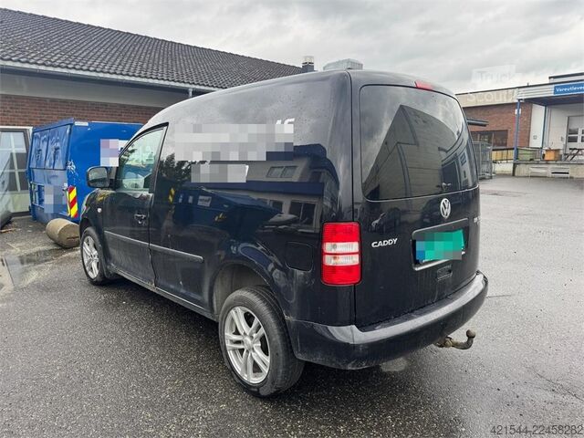 Kombi z wysokim dachem VW Caddy Van – 4x4 – 110 hp