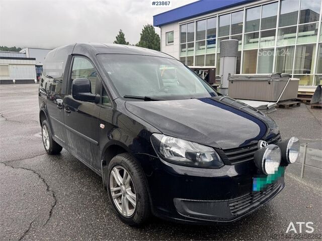 Kombi z wysokim dachem VW Caddy Van – 4x4 – 110 hp