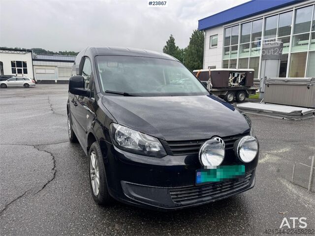Kombi z wysokim dachem VW Caddy Van – 4x4 – 110 hp