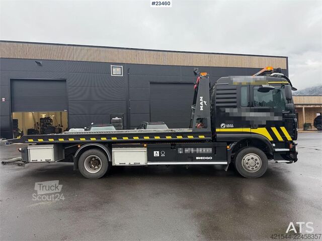 Bärgningsfordon MAN TGM 15.240 4x2 tow truck w/ frame winch, tow boom