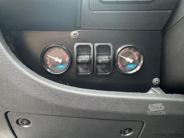 Car carrier van OPEL Movano Abschleppwagen 4,2t oder 3,5t Klima Navi