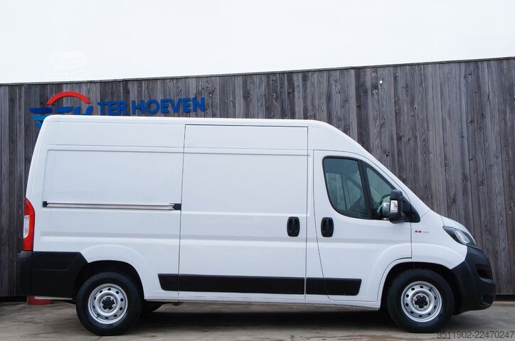 Furgoneta de caja alta FIAT Ducato L2H2 160PS 1.Hand TÜV 2028 AHK