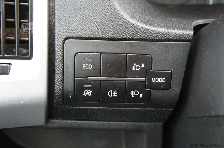 Furgoneta de caja alta FIAT Ducato L2H2 160PS 1.Hand TÜV 2028 AHK