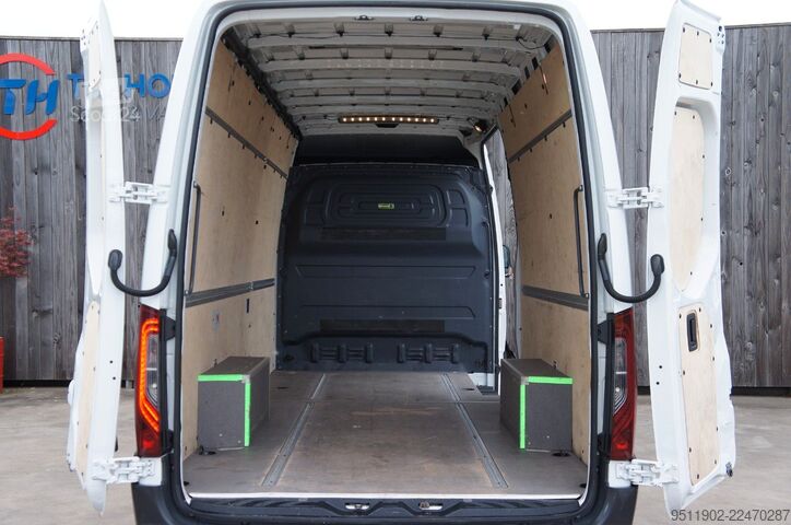 Dodávka s vysokou strechou MERCEDES-BENZ Sprinter 315 CDi Maxi 360 Kamera Navi Sitzheiz.