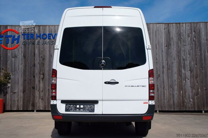 Minibus MERCEDES-BENZ Sprinter 313 CDi Rollstuhlrampe 7+1 Sitz 95KW E6