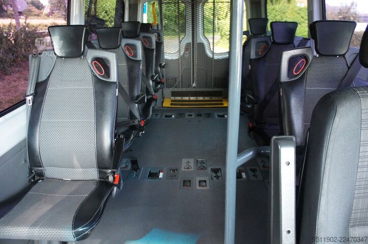 Minibus MERCEDES-BENZ Sprinter 313 CDi Rollstuhlrampe 7+1 Sitz 95KW E6
