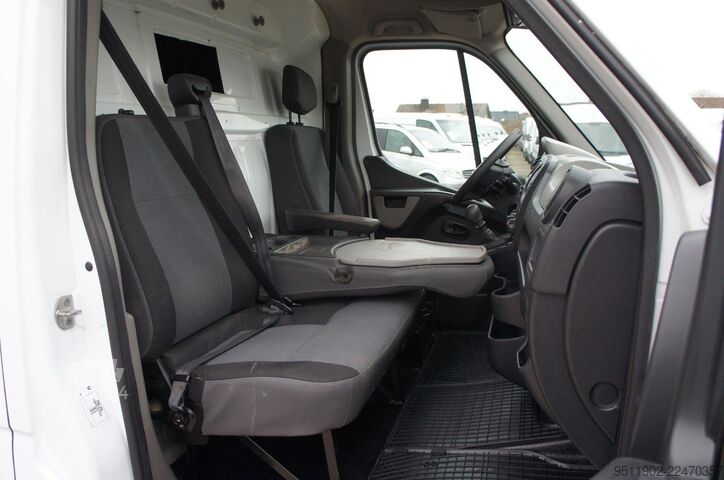 Furgone a tetto alto RENAULT Master L4H2 Maxi Zwillingsbereifung Kamera Temp.