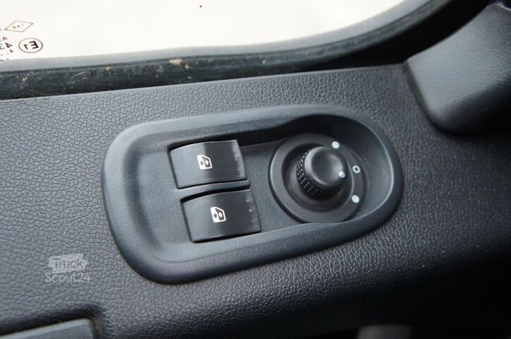 Furgone a tetto alto RENAULT Master L4H2 Maxi Zwillingsbereifung Kamera Temp.
