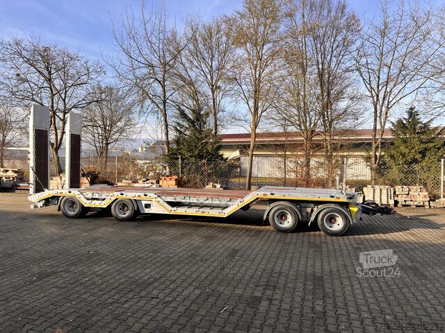Tieflader Anhänger Möslein T 4 VB H1 R  neuer 4 Achs Tieflader + Radmulden