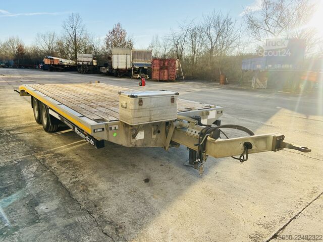 Низкорамный прицеп Möslein TTS 11 Schwebheim  Tandemtieflader