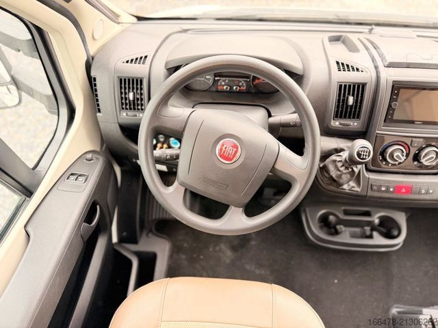 Polintegriran avtodom EURAMOBIL Profila RS 695 QB *st.-Solar*