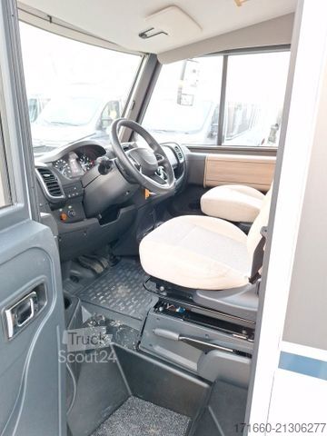 Entegre karavan CARADO pro+ I 447 Dachklimaanlage /Automatik/180PS/Navi