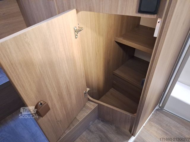 Entegre karavan CARADO pro+ I 447 Dachklimaanlage /Automatik/180PS/Navi