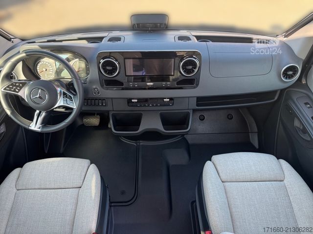 Camping-car HYMER/ERIBA Grand Canyon S CrossOver 600 WECHSELRICHTER, AHK