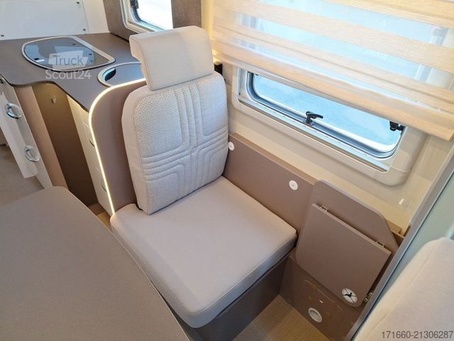 Camping-car semi-intégré BÜRSTNER Lyseo TD 727 G Mega-Deal!