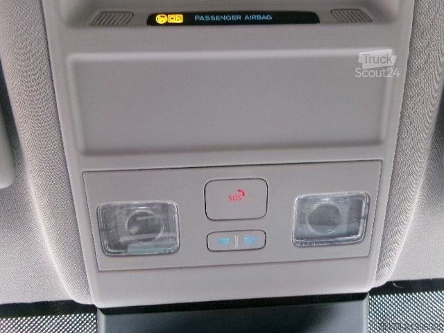 Minibus FORD Tourneo Custom Active 340L1 PHEV AHK Matrix 360K