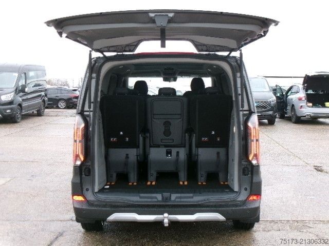 Minibus FORD Tourneo Custom Bus 320 L1 4x4 Active AHK B&O