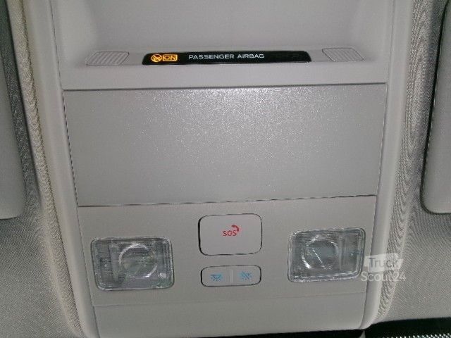 Minibus FORD Tourneo Custom Bus 320 L1 4x4 Active AHK B&O