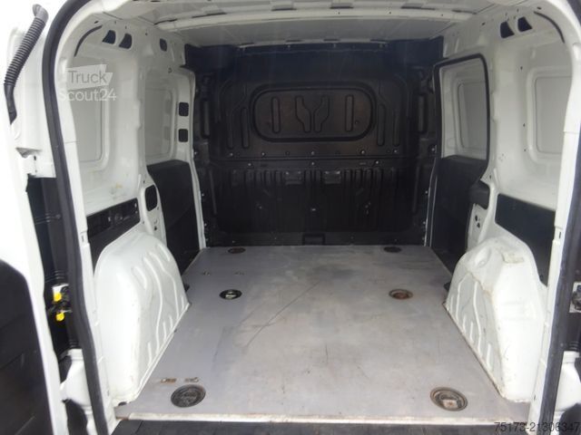 Kassevogn FIAT Doblò Kasten 95PS SX Klima AHK BF-Einzel