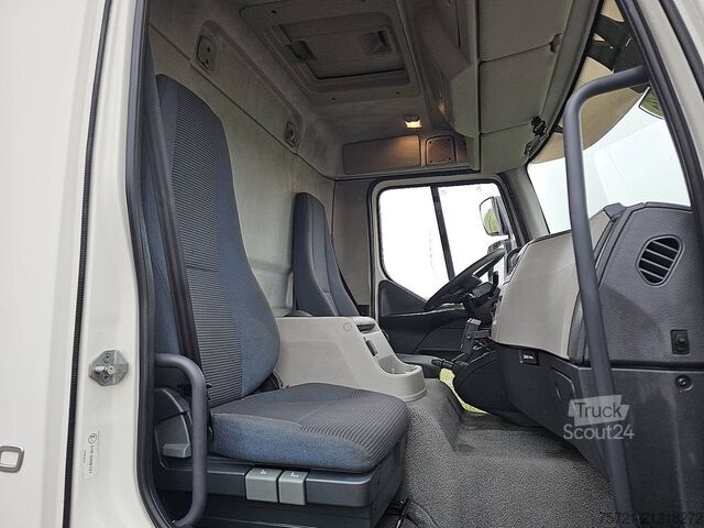 Transporte refrigerado/congelado VOLVO FL 290.18