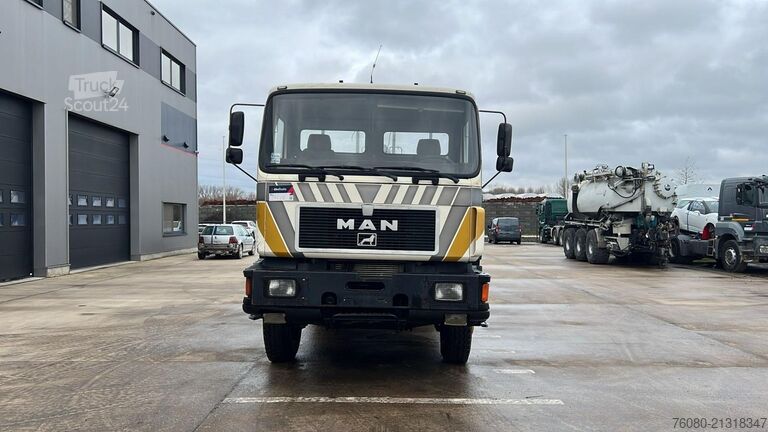 Plataforma remolque MAN 27.402 (WITHOUT CRANE / CRANE SOLD / 6 CYLINDER...