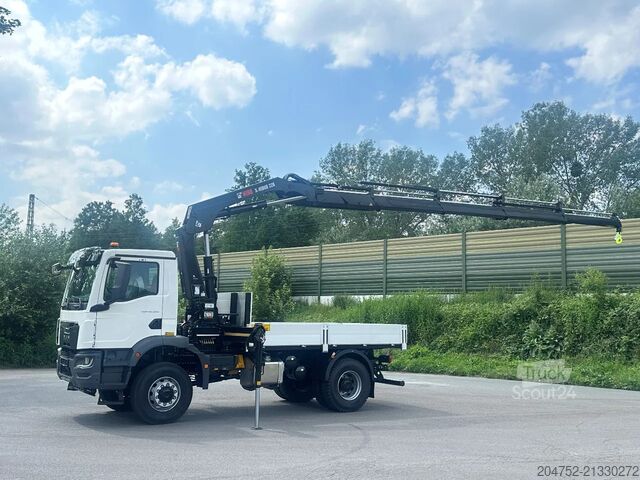 Kranwagen MAN TGM 18.320 MAN TGM 18.320 4x4 Hiab 228-4 Kran