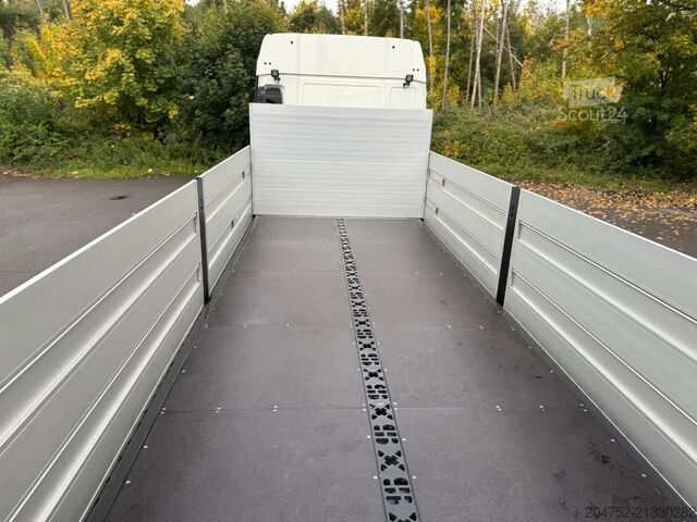 Kranwagen MAN TGX 26.520 MAN TGX 26.520 6x2 Hiab 228-6 Kran