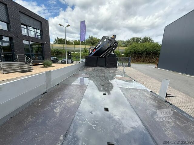 Ciężarówka z dźwigiem Volvo FMX 500 Volvo FMX 500 8x4 Kran Hiab 658-6