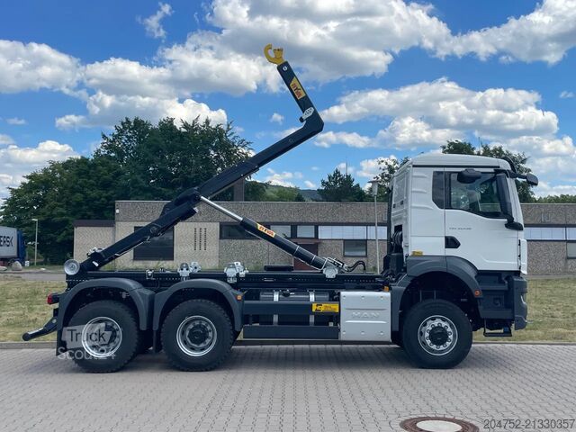 Hakenarmsystem MAN TGS 33.440 MAN TGS 33.440 6x6 Euro6e Hyva -