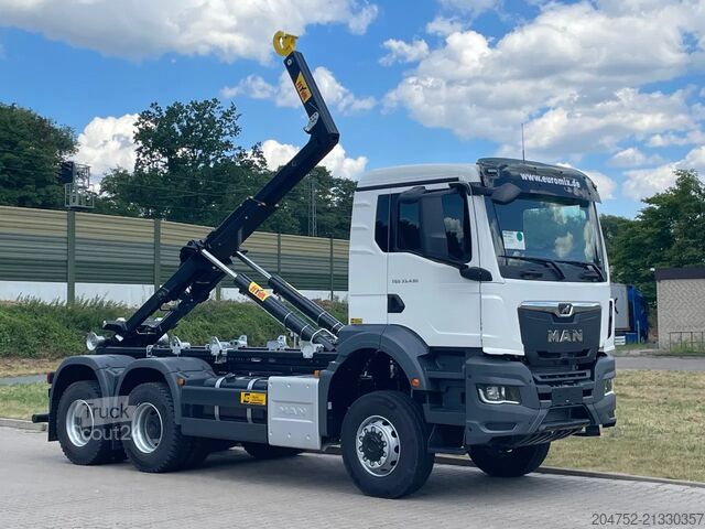 Hakenarmsystem MAN TGS 33.440 MAN TGS 33.440 6x6 Euro6e Hyva -