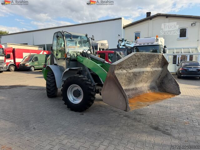 Pyöräkuormaaja Kramer 950 Allrad Schnellwechsler Gabel Schaufel