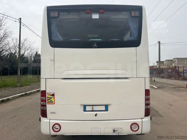 Carro de turismo Mercedes-Benz Tourismo