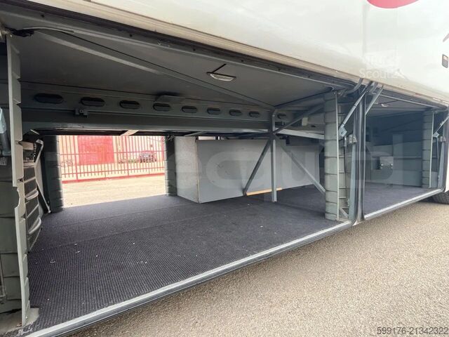 Carro de turismo Mercedes-Benz Tourismo