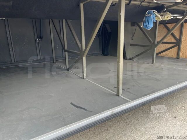 Turistični avtobus MAN Noge