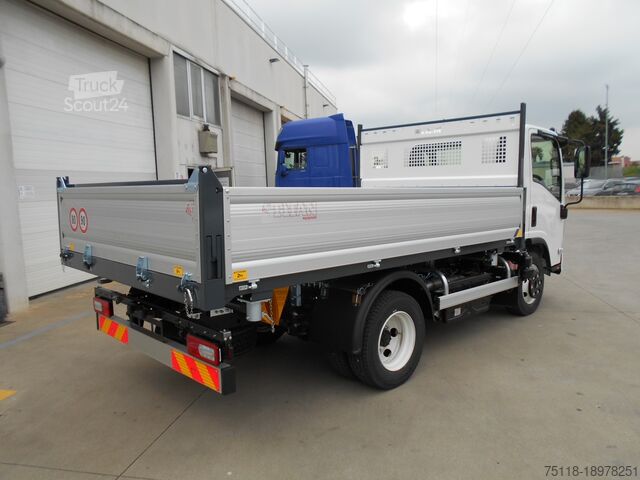 Kiepwagen Isuzu M30 RIBALTABILE TITAN
