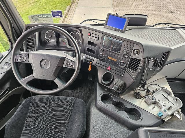 Estándar-SZM MERCEDES-BENZ ANTOS 1840 SHORT CAB XENON 264T