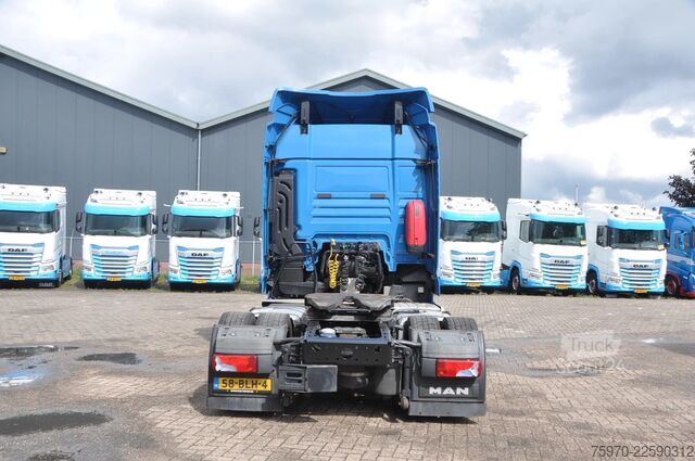 Volume SCM MAN TGX 18.460 XLX 4X2 MEGA 2019  PTO Prepared / Sm...