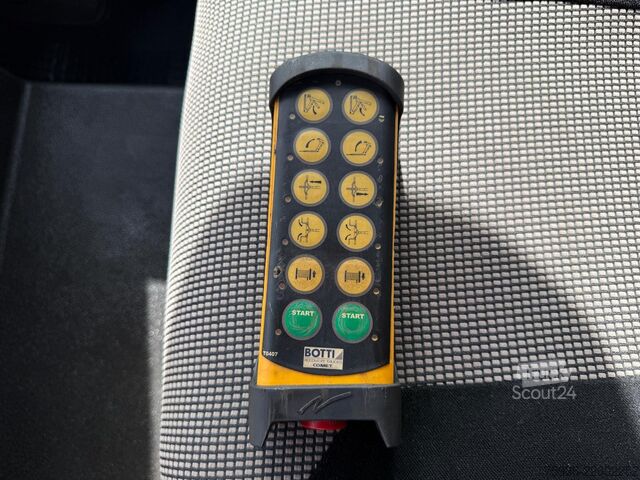Bärgningsfordon MAN TGL 8.220 Takelwagen TowTruck Abschlepwagen Tak...
