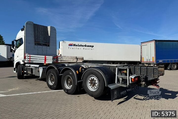 Timmertransportör Volvo FH16 750 Globetrotter XL, Euro 6, 8x4 / Hydraul...