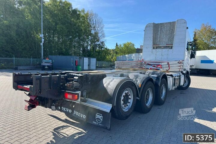 Timmertransportör Volvo FH16 750 Globetrotter XL, Euro 6, 8x4 / Hydraul...