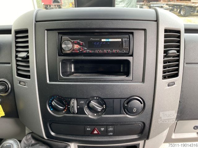 Korotettu pakettiauto MERCEDES-BENZ 315 CDI Kamerawagen| PC-Setup*Standklima*RFK*AHK