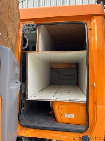 Sklápěcí dodávka Mitsubishi Fuso Canter