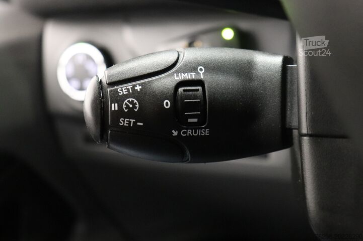 Bestelbus Peugeot Expert 2.0 BlueHDI 120PK L2 EURO 6 - Airco - Na...