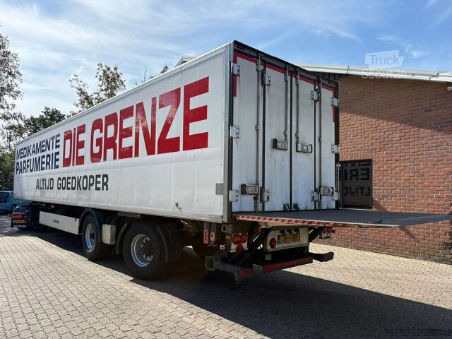 Chladená/mrazená preprava Krone SZ Thermo King SLX100 -30 +30 2T LBW Liftas+Stu...