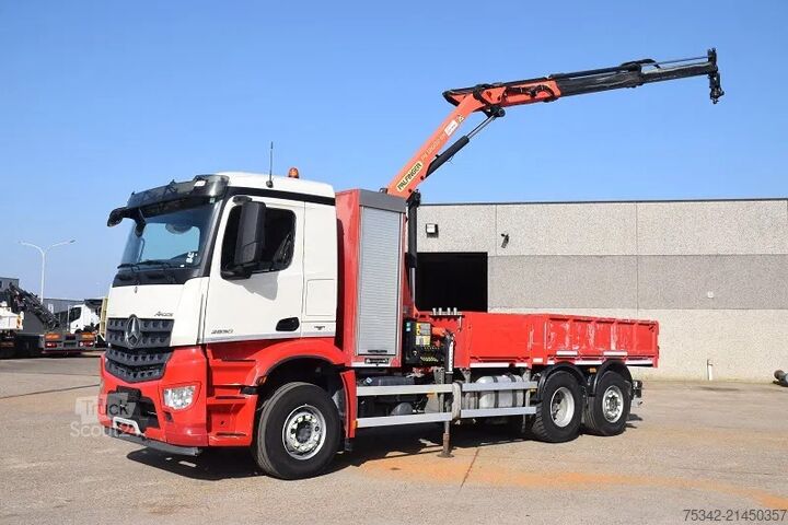 Laadplatform Mercedes-Benz Arocs 2830